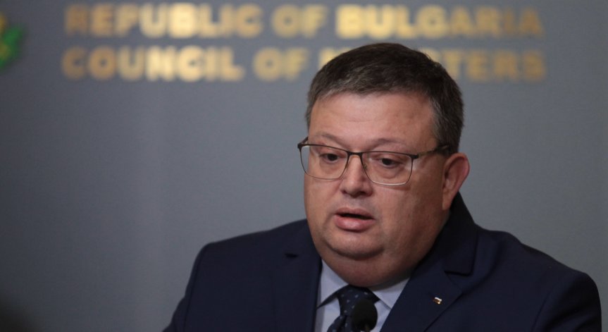 Разследват руски дипломат за шпионаж у нас