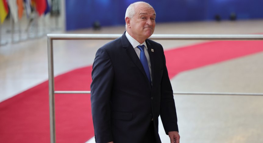 Главчев от Брюксел: Очаквам РСМ да спазва уговорката