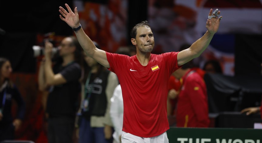 За да не бъде това последният мач в кариерата на Надал, Алкарас задължително ще трябва да спечели мача с Грийкспор.