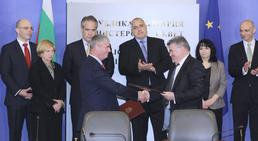 НЕК ще спести около 1 млрд. лв. от промяната на договора с американските централи