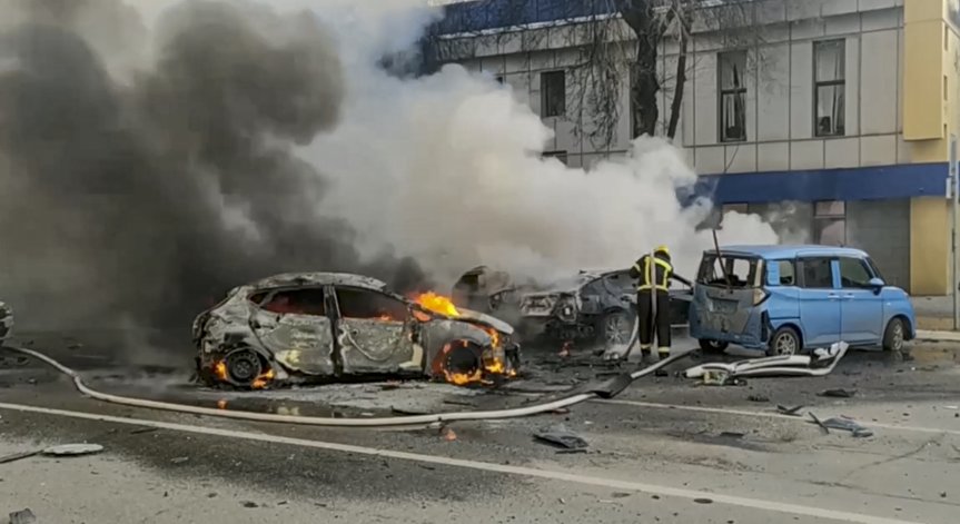 Местят жители на Белгород заради масирания украински обстрел