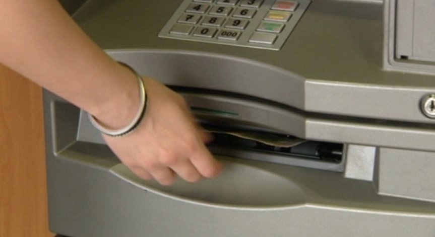Откраднаха банкомат от центърa на Велинград