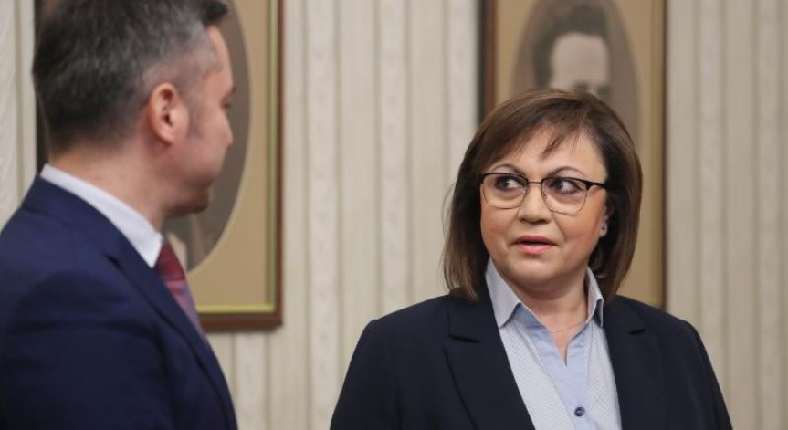Нинова за изнесеното оръжие: Чакам Христо Иванов да каже, че лично го е карал с лодка от Росенец до Киев