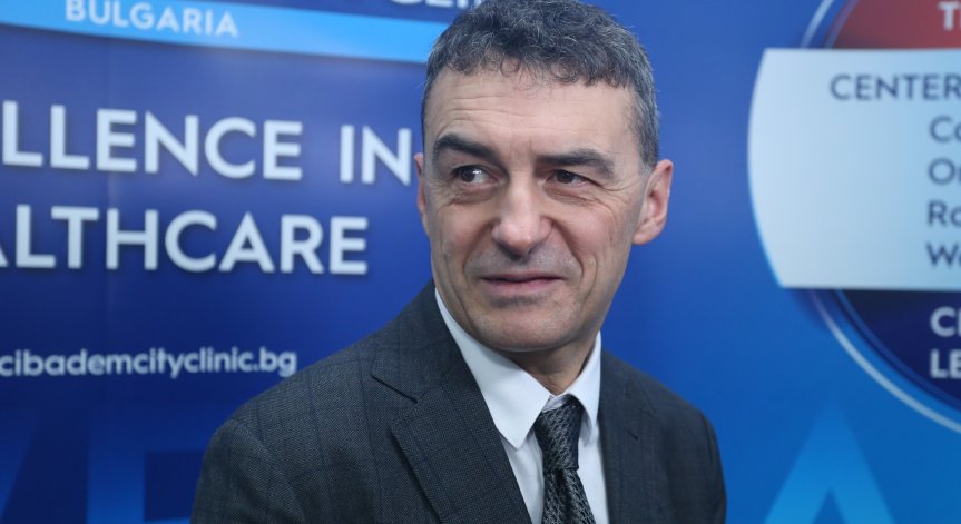 Не коронавирусът, а имунитетът ни предизвиква екстремни възпаления