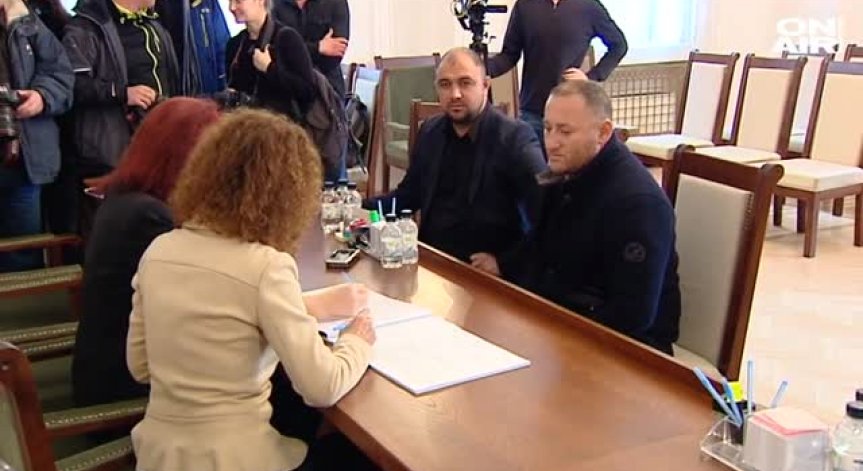 27 формации се регистрираха за участие в изборите