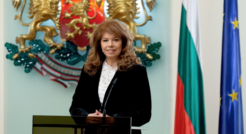 Илияна Йотова към партиите: Повече разум и съставяне на редовно правителство