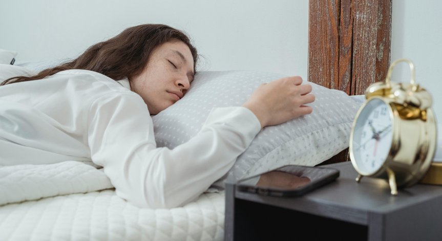 Какво представлява сънната парализа и как да я разпознаем?