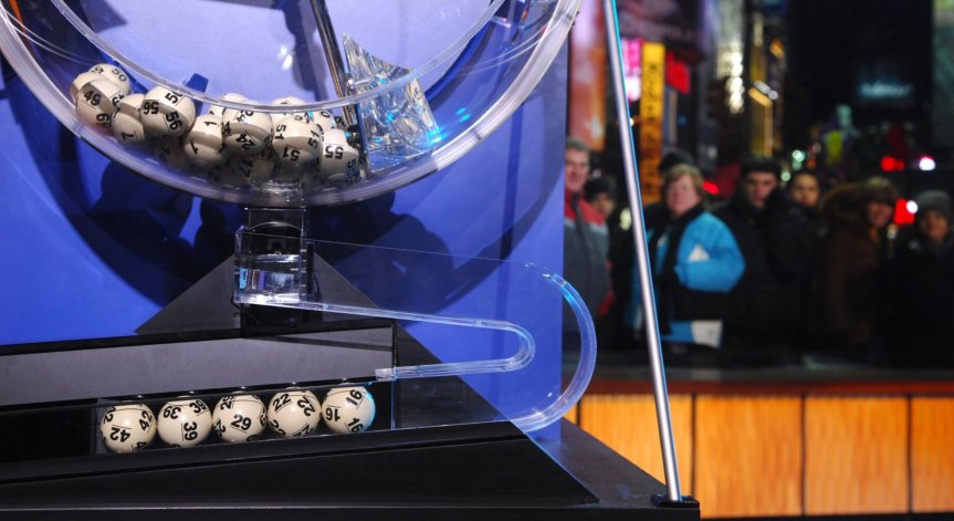 Луд късмет - падна исторически джакпот в САЩ, шансът беше 1 към 302 милиона