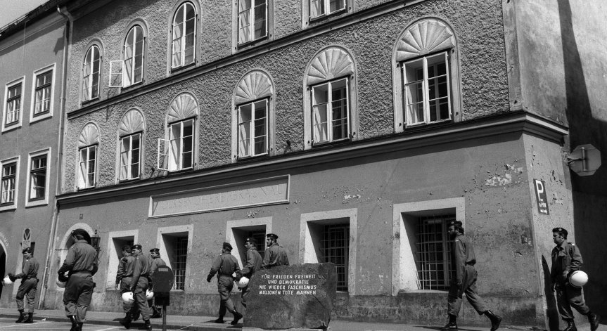 Преобразяват къщата на Хитлер в полицейски участък