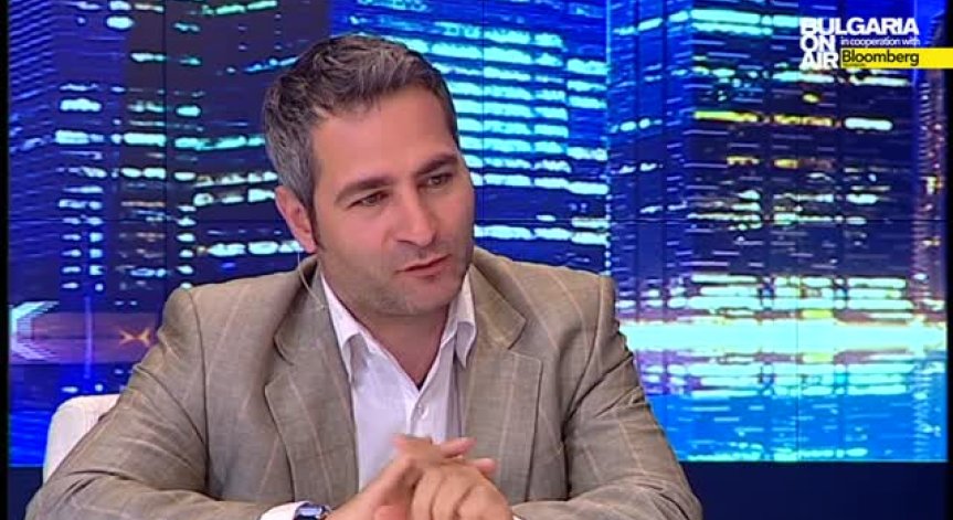 Любомир Стефанов: Михаил Миков има най-големи шансове да оглави БСП