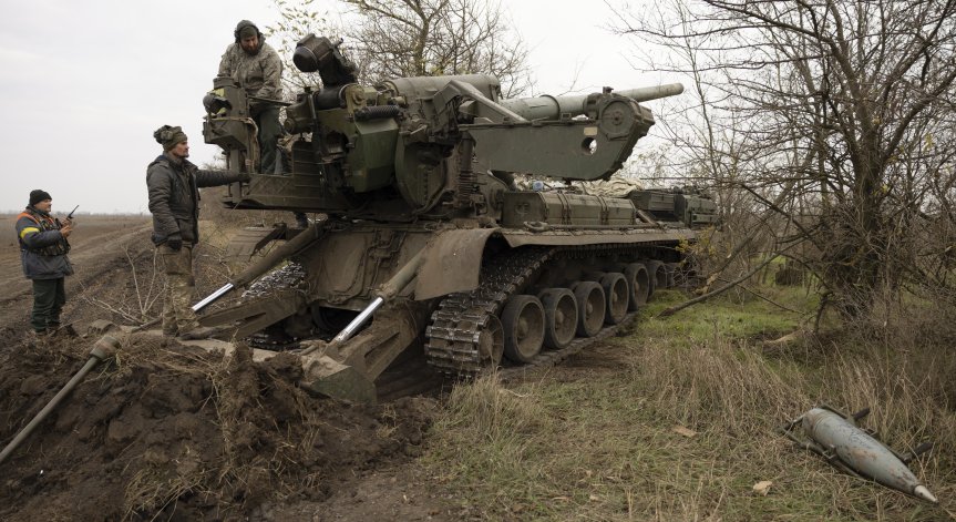 Зеленски: Украйна си върна 41 населени места, руснаците са ги минирали