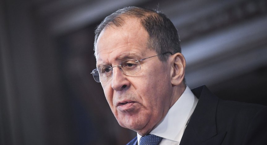 Лавров: Неприемливо е да хвърляме цялата вина за пандемията на СЗО