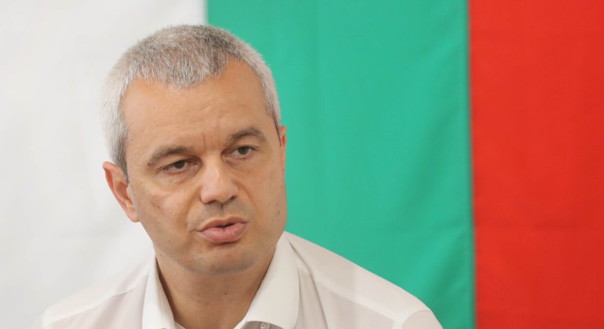 Днес един българин се бори за поста президент на Молдова, каза Костадинов.