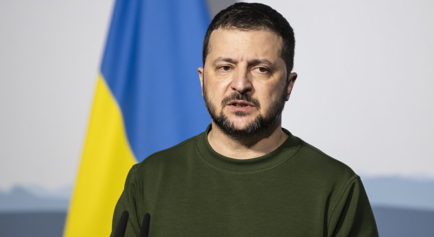 Зеленски подписа указ за населените с украинци територии на Русия