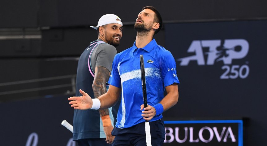 Джокович остава надпреварата на сингъл.