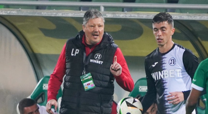 Христо Златински сменя Любослав Пенев на треньорския пост.