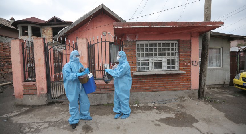 Как да издирят контактните? При 10-15% от пациентите липсва телефонен номер