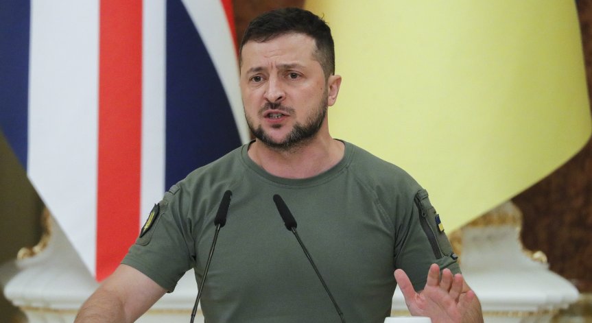 Зеленски: Карат ме да седна на масата за преговори с Москва, не виждам тема за разговор