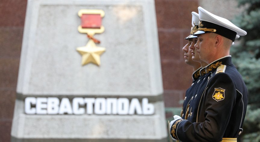 Украйна настоятелно опитва да изтласка руснаците от Крим