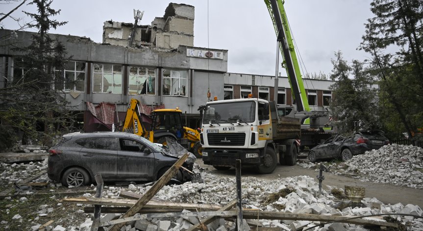 Поредна безсънна нощ в Украйна, руски дронове поразиха части от Харков
