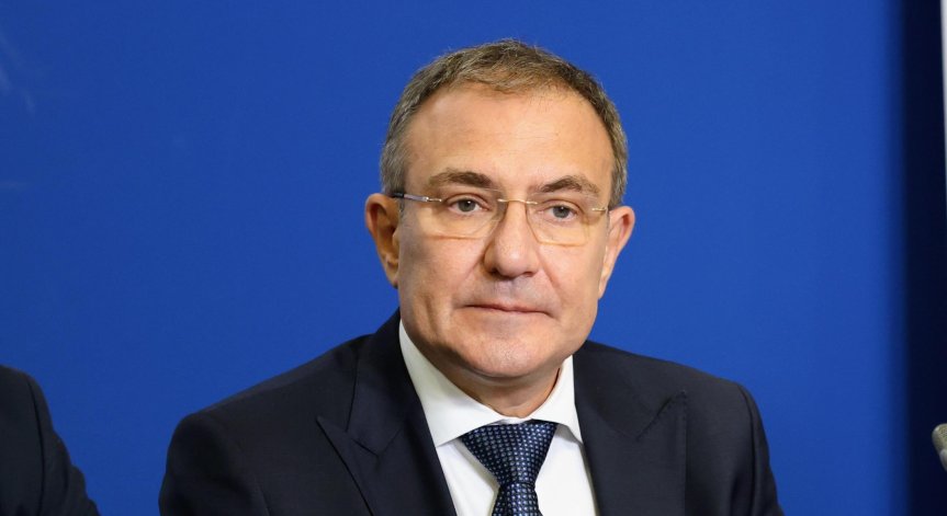 Гуцанов: Вместо да внасяме кадри от чужбина, да работим за връщането на българите