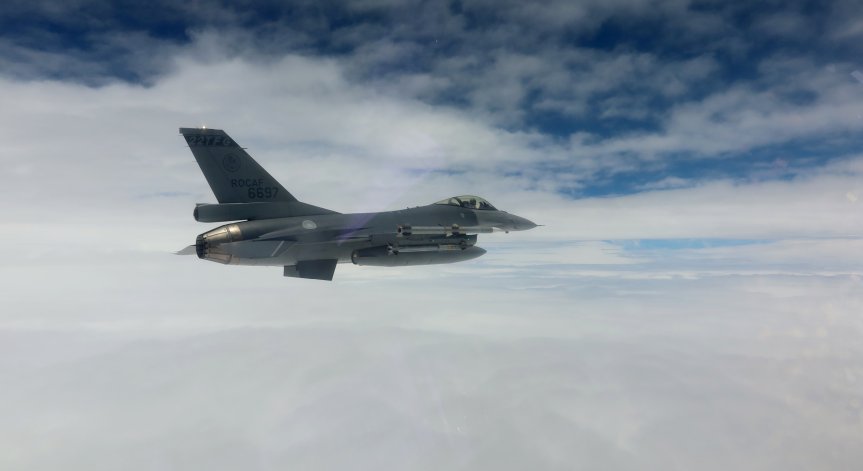 Турция се сдобива с 40 изтребителя F-16 от САЩ