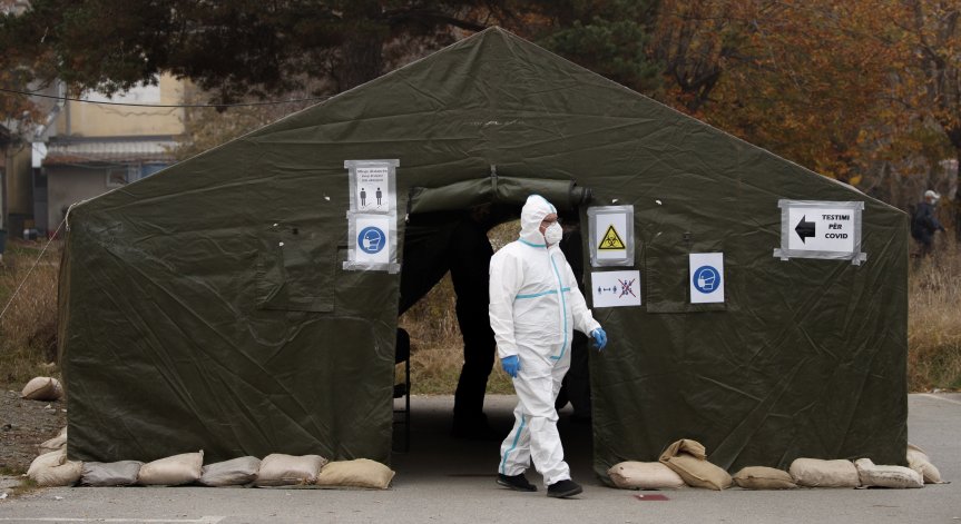 Въвеждат PCR тестове на границата в Сърбия?