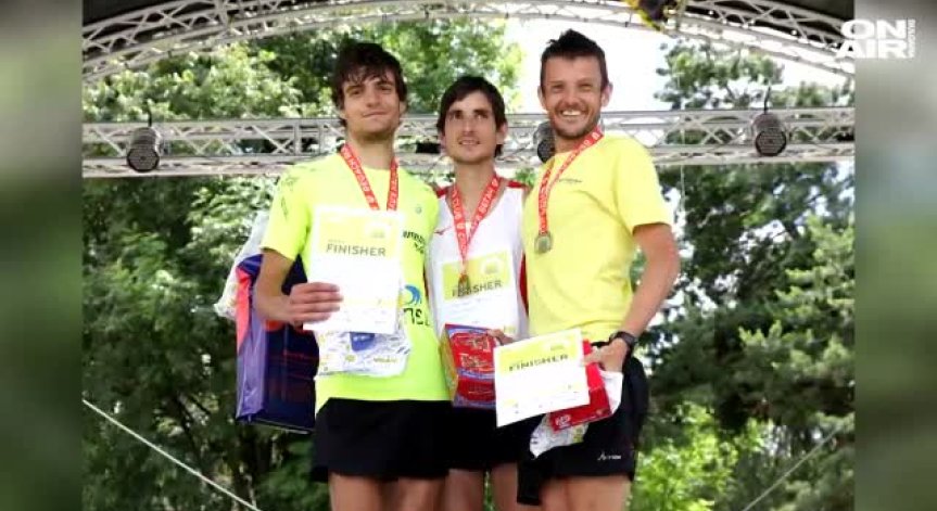 Бегачи помагат на деца без родители