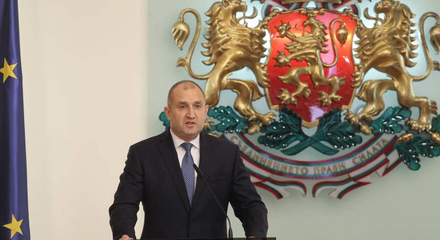 Радев: Време е партиите да поемат отговорност, този път нямат право на грешки