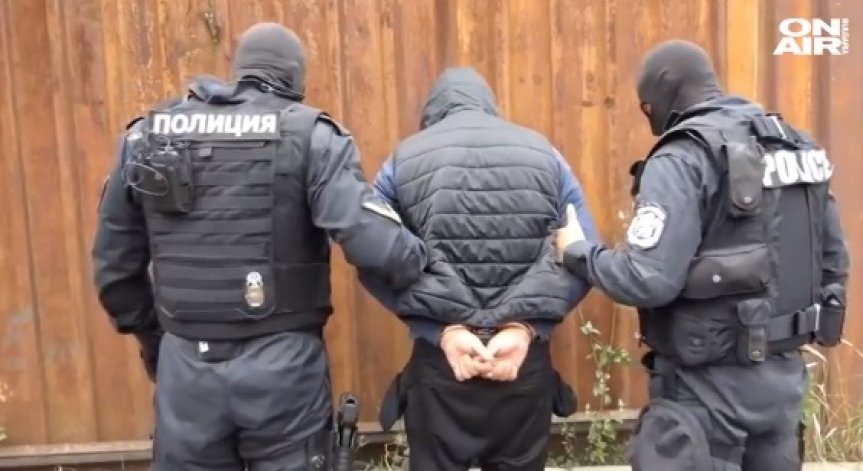 Прокуратурата повдигна обвинения на арестуваните за кражби в София