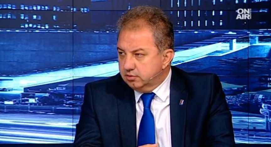 Напрежение в малката коалиция: Защо патриотите отново се разединиха?