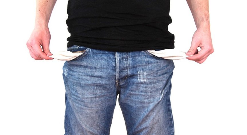 ООН: Ще приемаме все по-зле платени работи, инфлацията поглъща заплатите