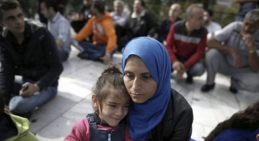 Затвориха Балканския път на бежанците, остават в Гърция