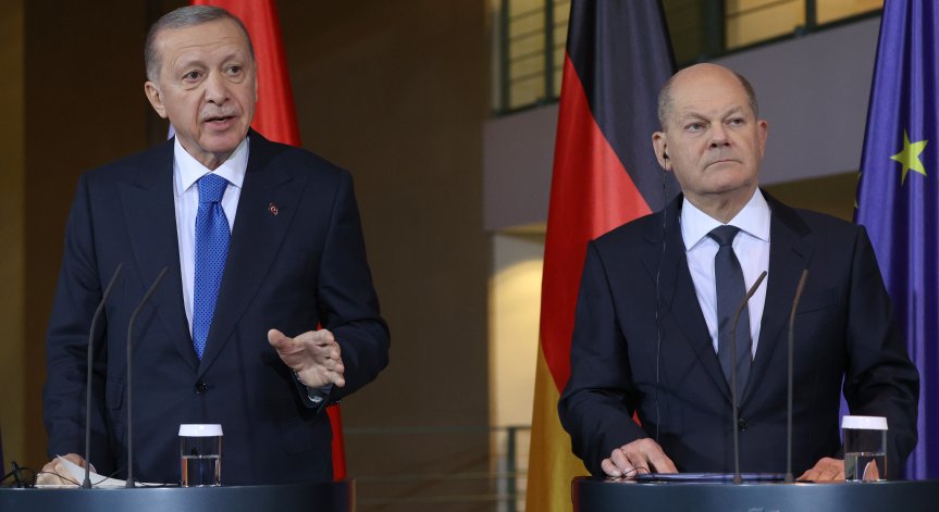 Шолц и Ердоган: Изходът от кръвопролитията между Палестина и Израел е две държави