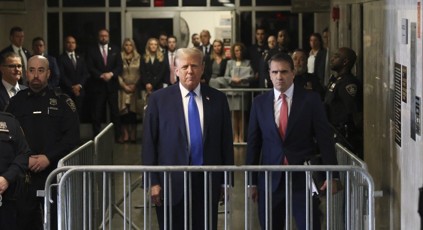 С встъпителни речи сложиха начало на наказателното дело срещу Тръмп