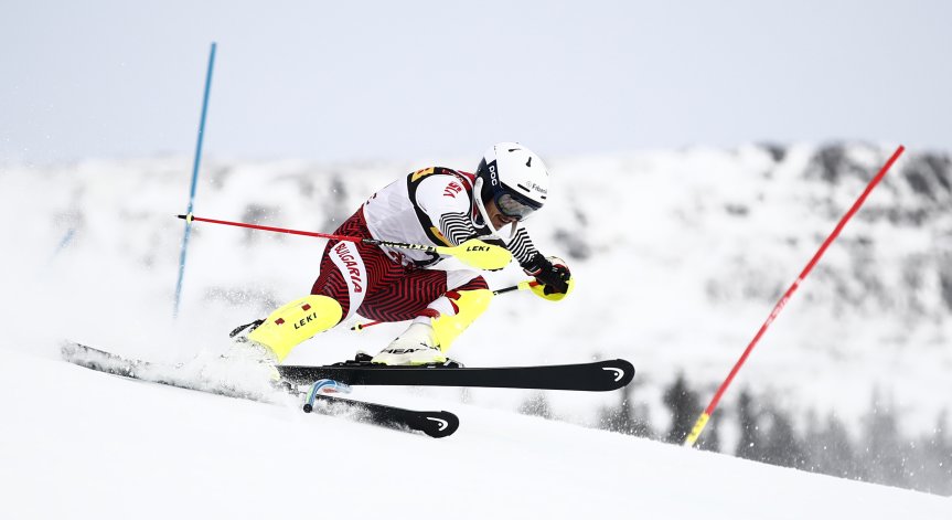 Алберт Попов с чудесен първи манш във Вал д'Изер