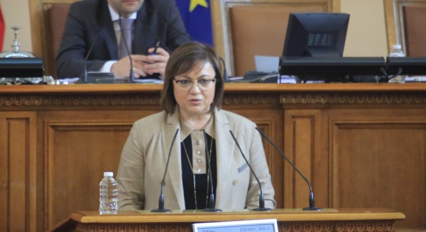 Нинова: Ще приемат противоконституционен закон, Зарков подчини НС и съдебната система