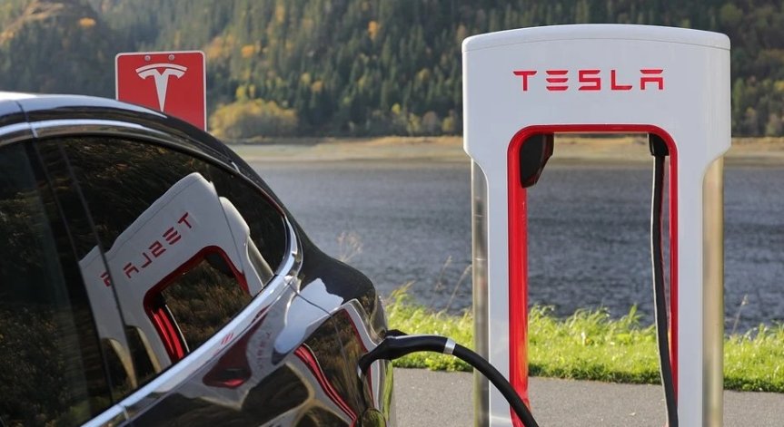 350 работни места на Tesla в Германия остават незаети