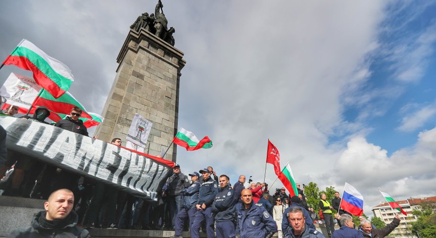 Паметникът на Съветската армия вече е частна държавна собственост