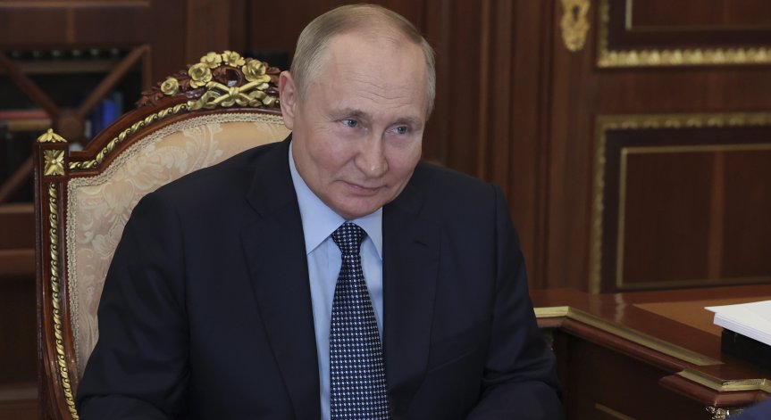 Висш британски военен отхвърли спекулациите за здравословното състояние на Путин