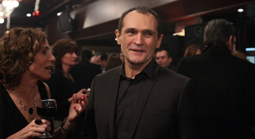 Божков осигурил пари за 