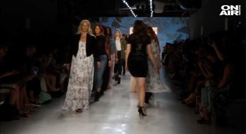 40 пищни модели представиха пролетна колекция в Ню Йорк