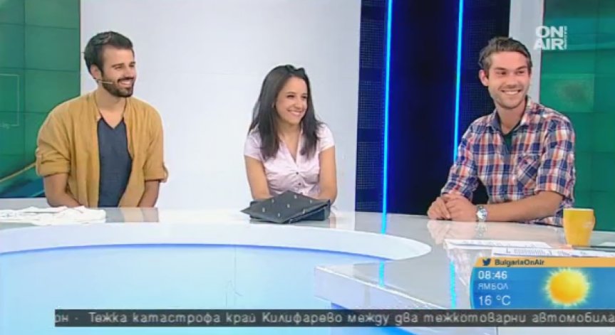 Фолклорът излиза от носията и плъзва по татуси и тениски