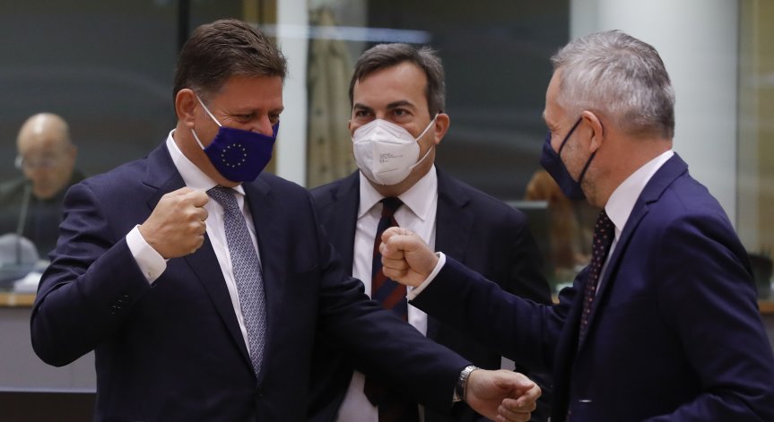 Германия: Кризата с подводниците е тревожен сигнал за всички в ЕС