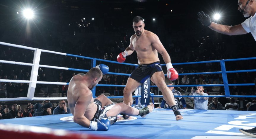  Джая направи зрелищно завръщане на ринга.