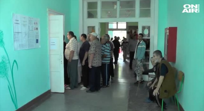 Със скандали и обвинения за нарушения... Галиче избира кмет