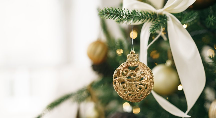 Най-актуалните тенденции при коледните украси за 2025 г.