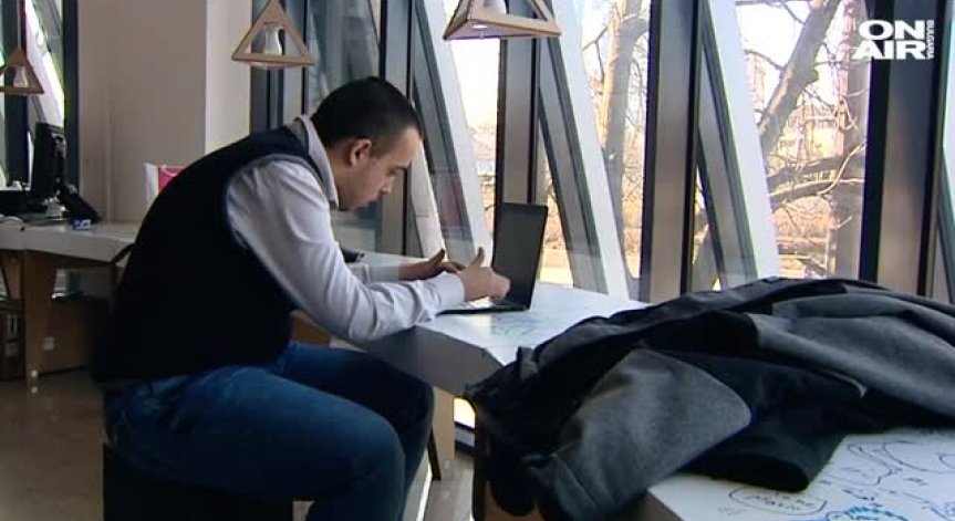 Нелепо: Не наемат на работа отличника Михаил, защото бил аутист