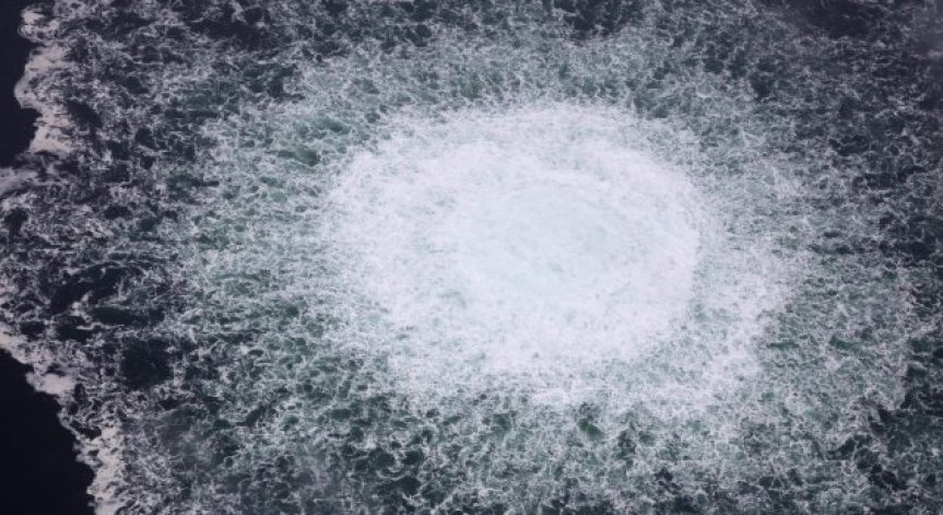 Държавно финансирана група взривила 