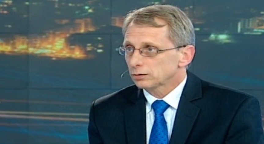 Борисов освободи зам.-министъра на образованието проф. Николай Денков